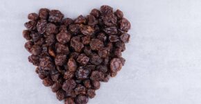 Can I Eat Raisins While Pregnant?